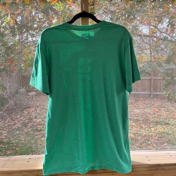 Star Wars Women's Din Grogu Green "I'm All Ears" Tee Shirt Size L. NEW - Picture 2 of 5